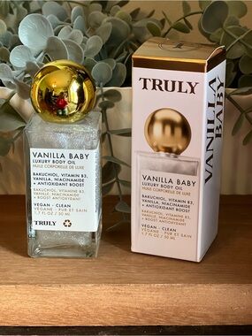 TRULY Vanilla Baby Luxury Body Oil